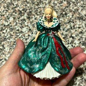 1995 hallmark Barbie holiday ornament